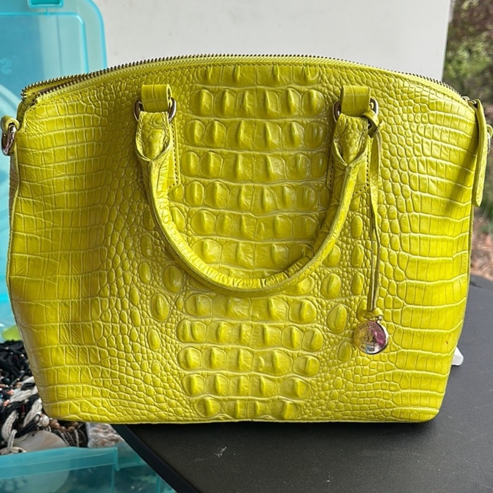 Brahmin “ Lemongrass” Crocodile Embossed Satchel with Metallic Hardware NWOT - Picture 2 of 10